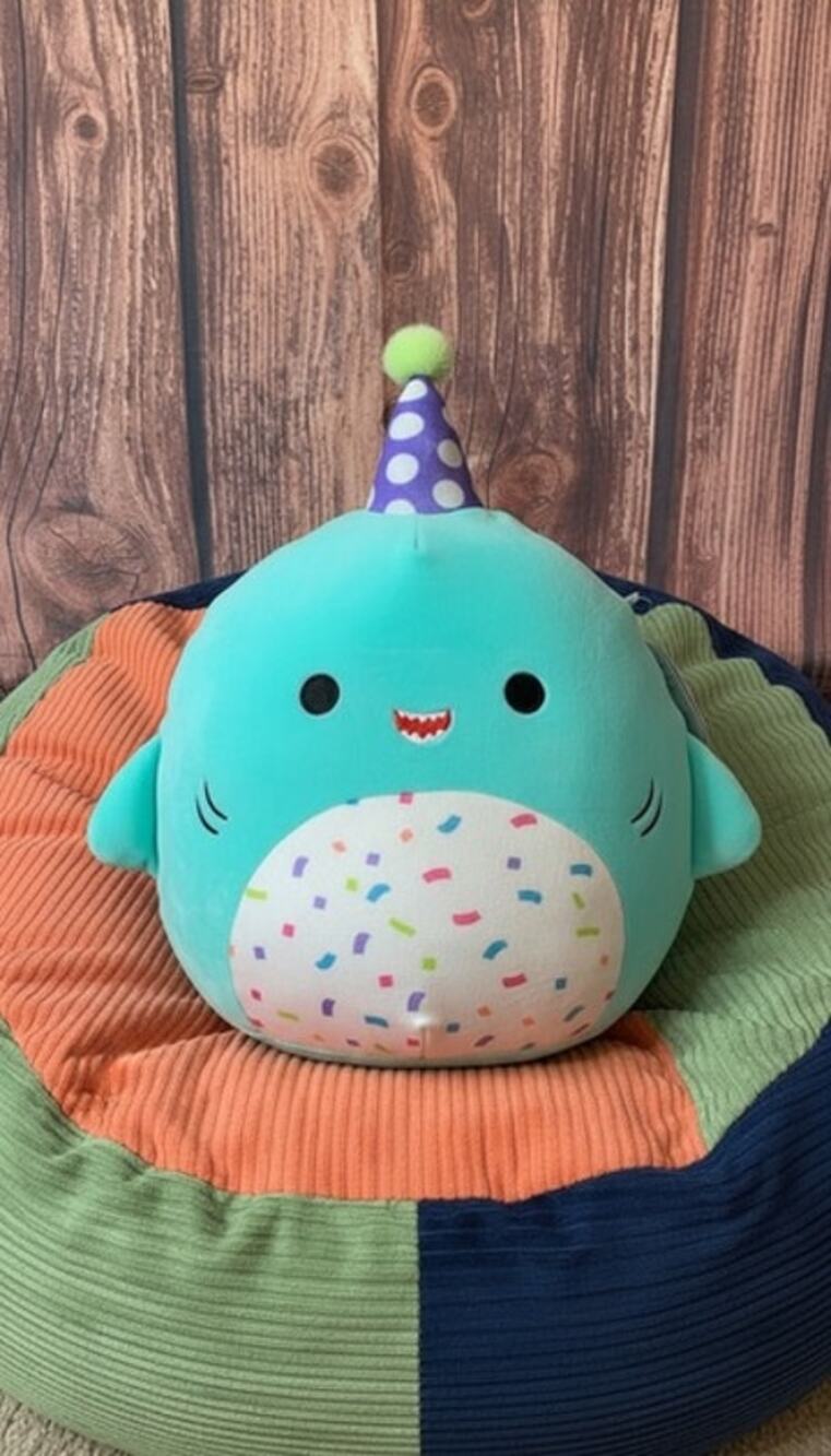 NWT Squishmallows Sharon Party Shark Plush Confetti Belly‎ 10 in